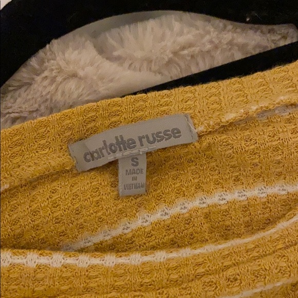 Yellow and white knit soft long sleeve top - Picture 3 of 3